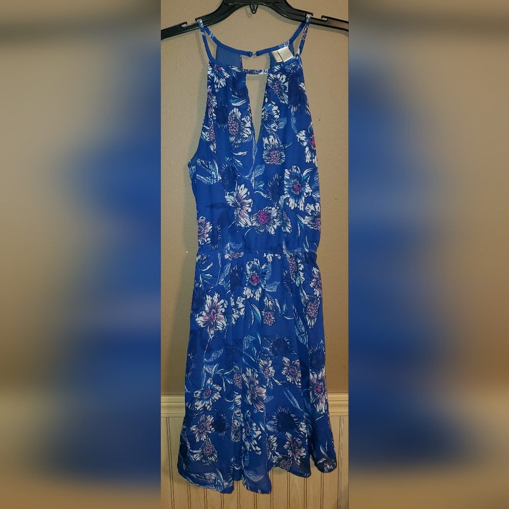 Beautiful blue floral dress